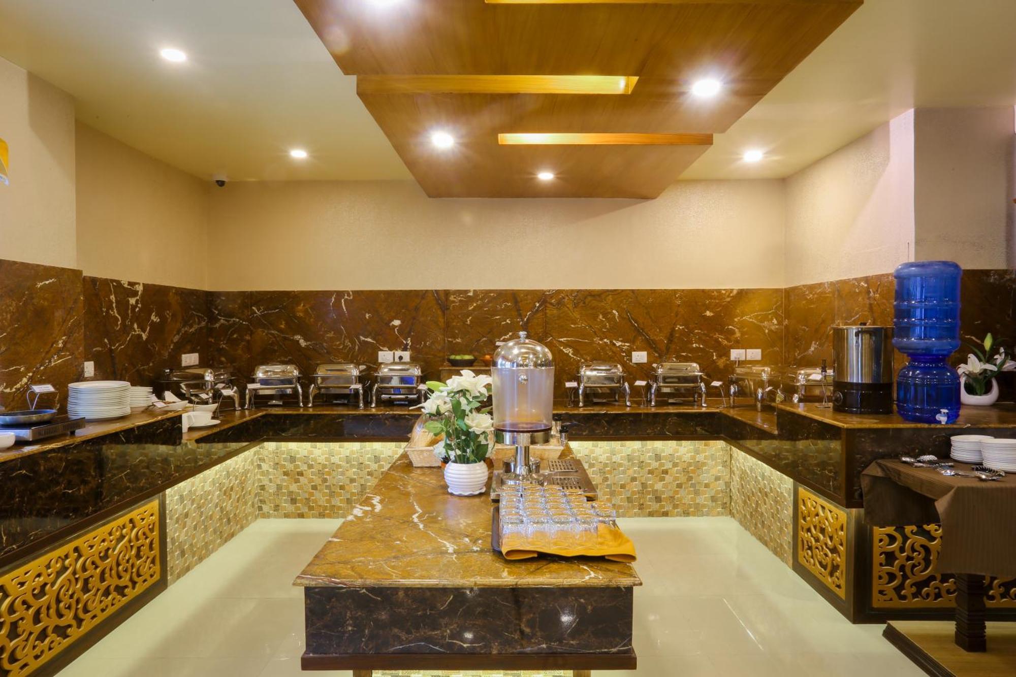 Yatri Suites And Spa Κατμαντού Εξωτερικό φωτογραφία