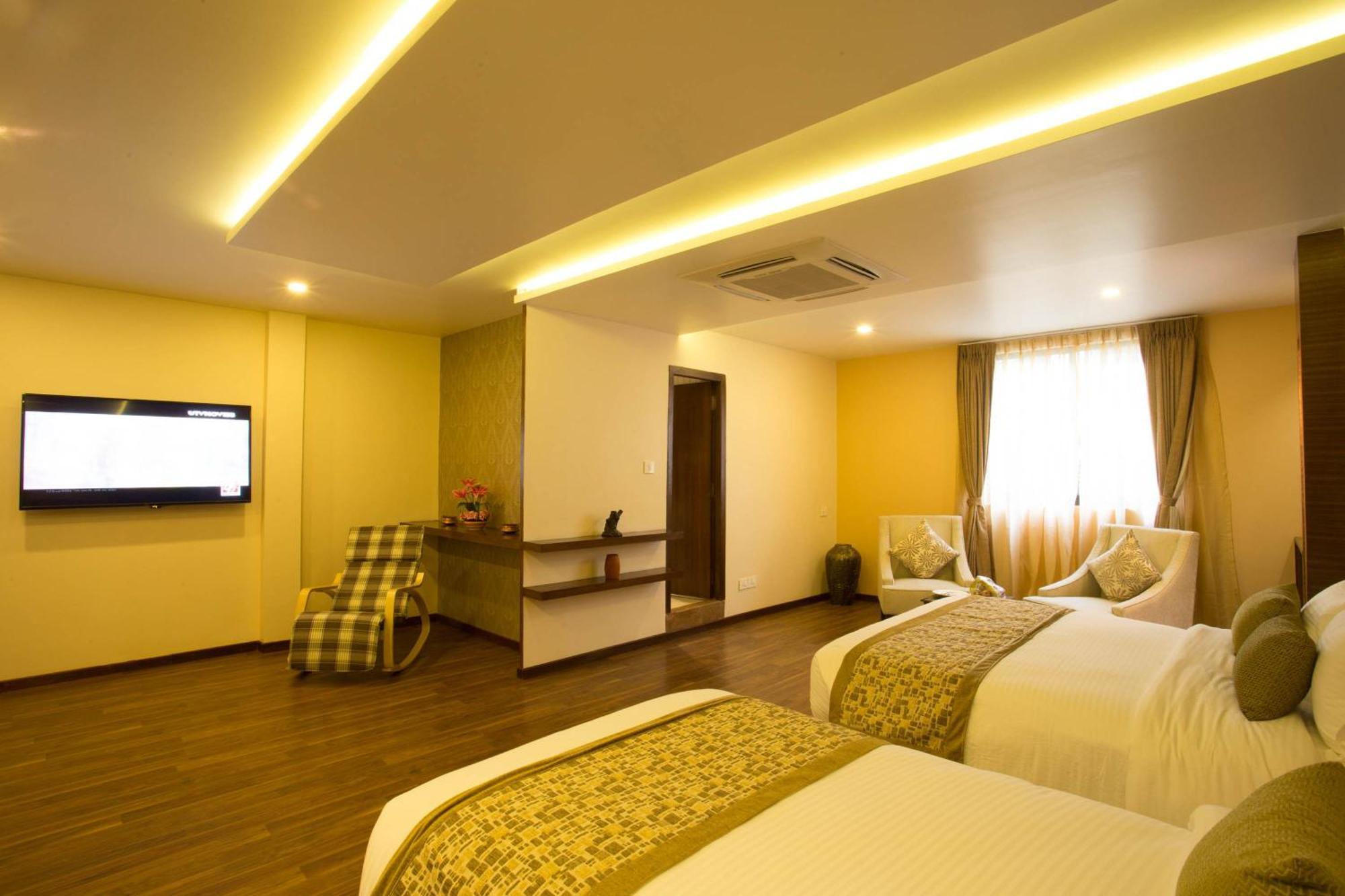Yatri Suites And Spa Κατμαντού Δωμάτιο φωτογραφία