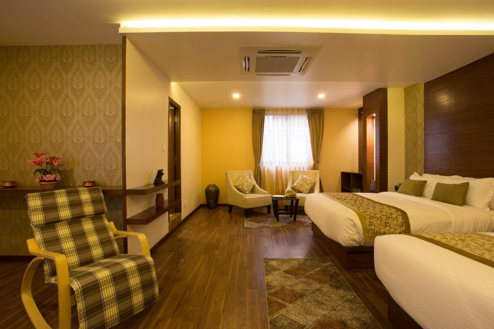 Yatri Suites And Spa Κατμαντού Δωμάτιο φωτογραφία