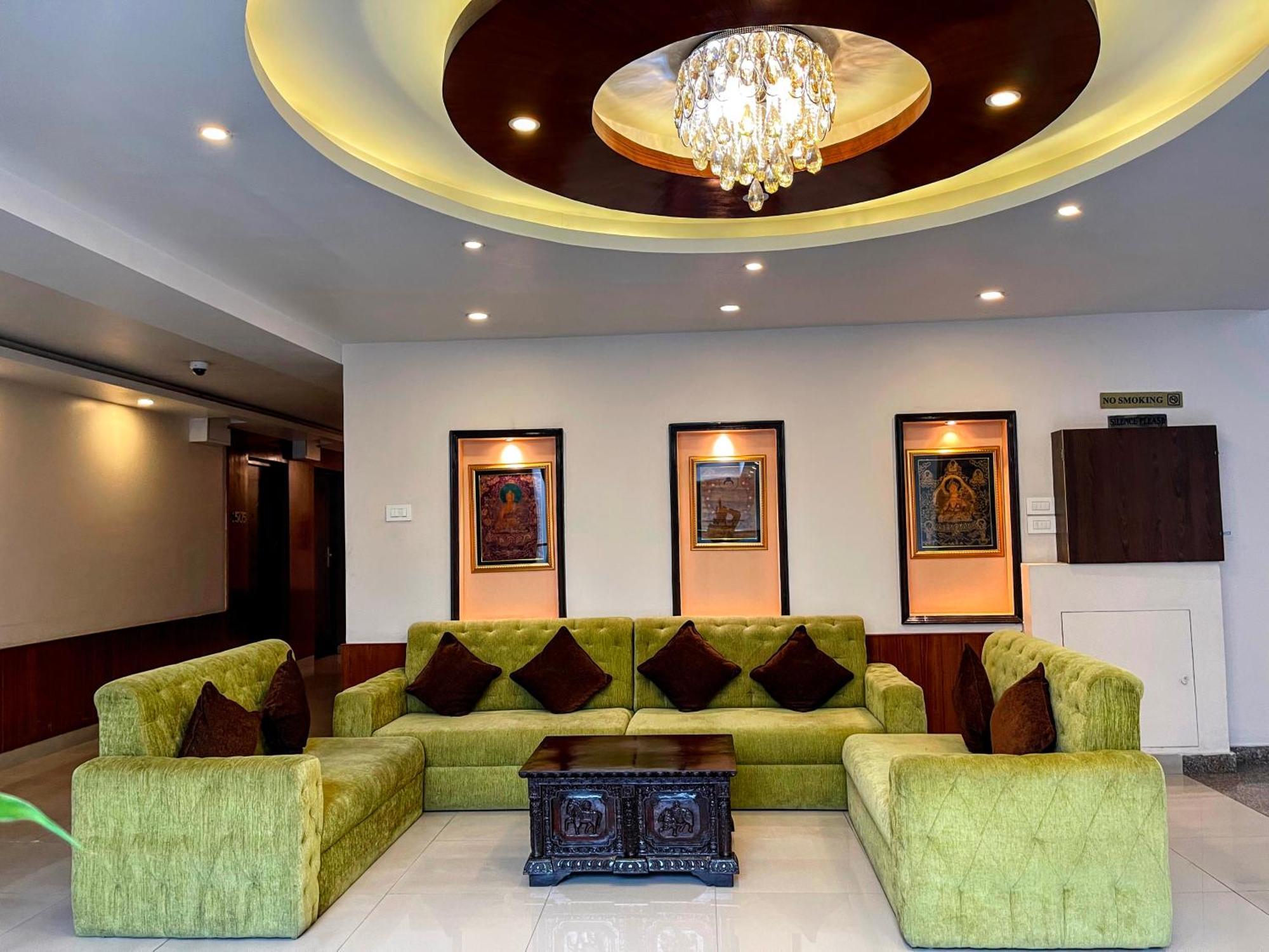 Yatri Suites And Spa Κατμαντού Εξωτερικό φωτογραφία