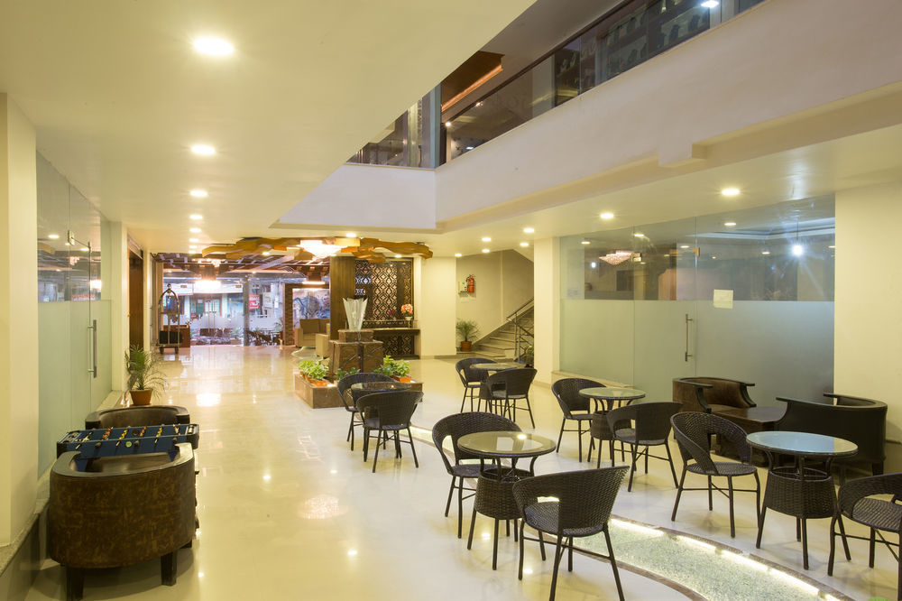 Yatri Suites And Spa Κατμαντού Εξωτερικό φωτογραφία