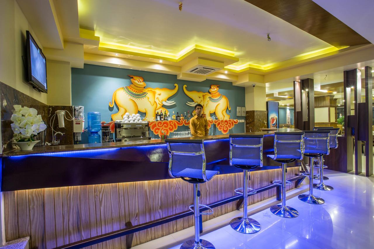 Yatri Suites And Spa Κατμαντού Εξωτερικό φωτογραφία